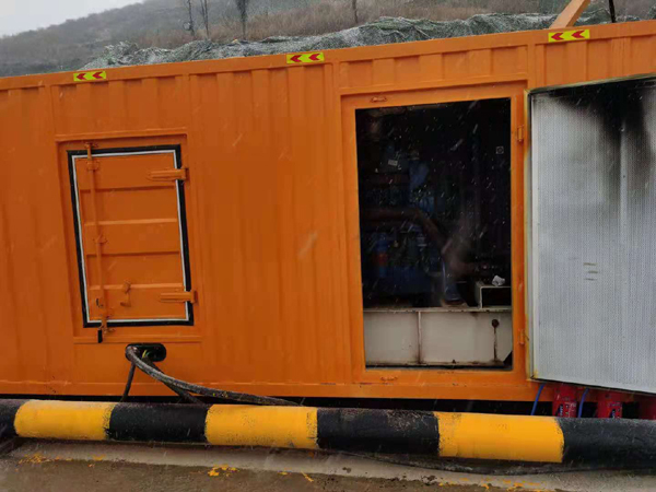 雨湖发电机出租 柴油发电机组电压低报警怎么办？
