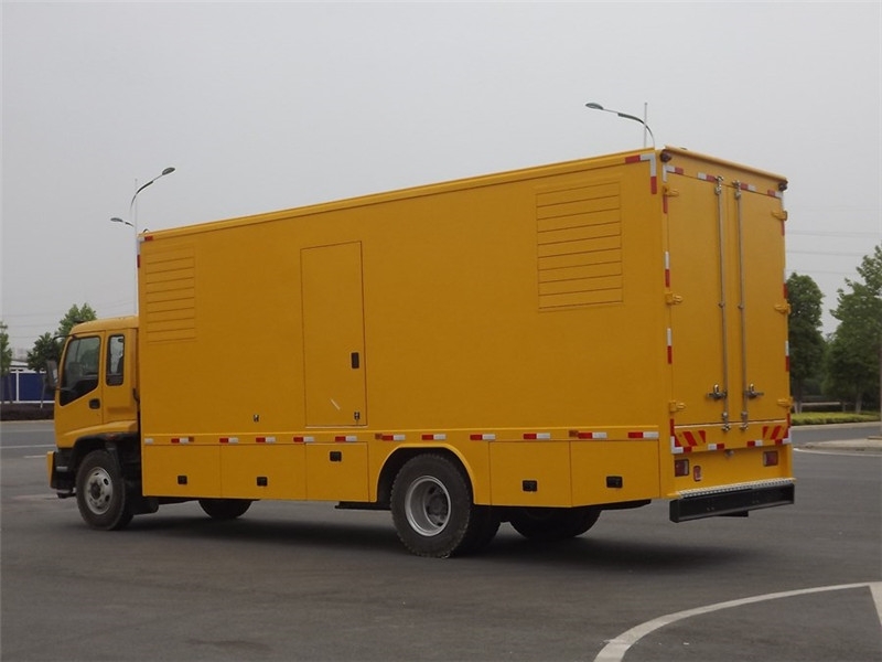 雨湖发电车出租- 柴油发电机油箱怎么清洗