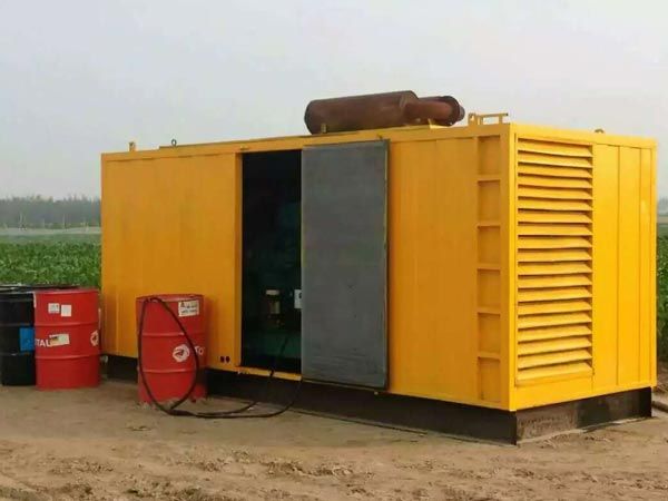 雨湖安装新的水冷式机油散热器密封件有哪些注意事项？