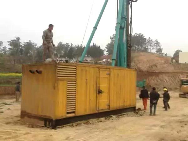 雨湖如何判断水冷式机油散热器密封件是否需要更换？